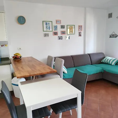 Beautiful 2-Bed Apartment In Playa San Juan Appartement Playa de San Juan (Tenerife)